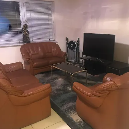 Fully Furnished Duplex